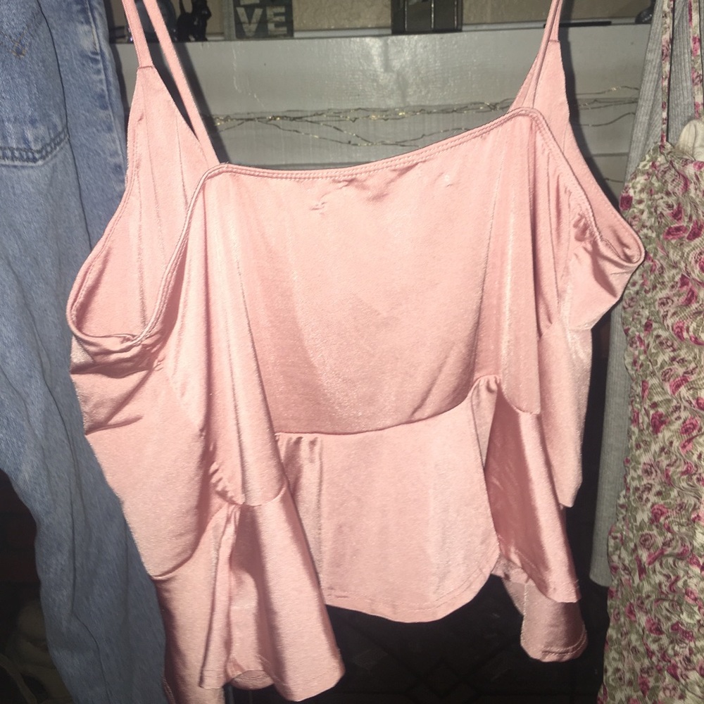 tie front flowy tank top - Picture 2 of 4